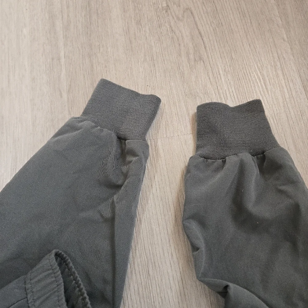 FIGS Scrubs Gray Tansen Jogger Scrub Pants, Men's SIZE M
